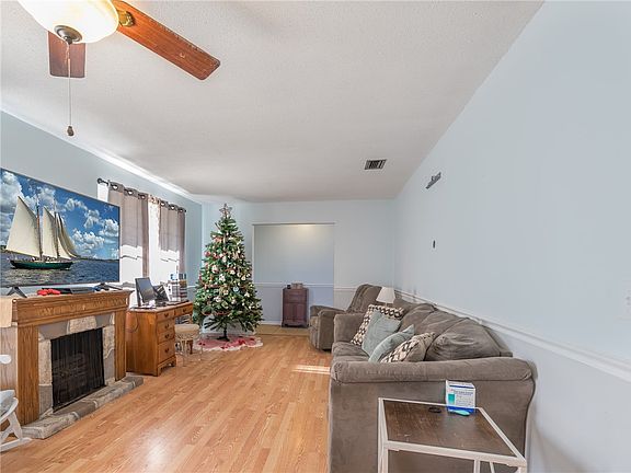 5th image of 10020 W Belleshore Cir