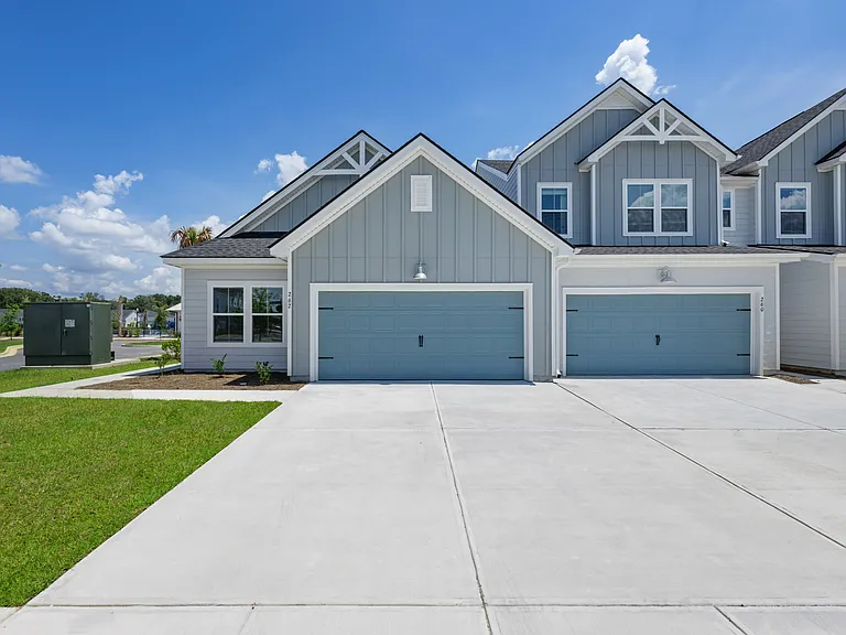 Clear Lake Reserve Townhomes — Photo 7