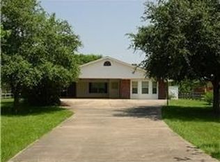 606 W Stroker Rd, Crosby, TX 77532