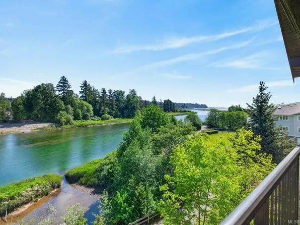1944 Riverside Ln #409, Courtenay, BC V9N 0E5