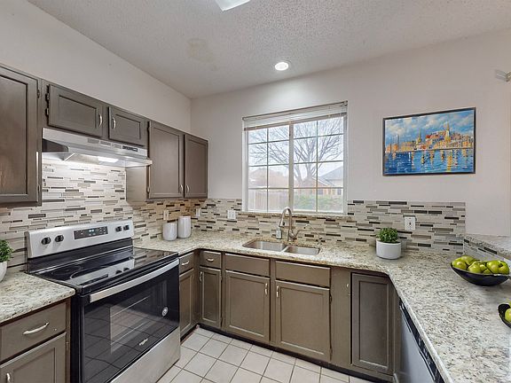 5th image of 7704 Guadalupe Ct