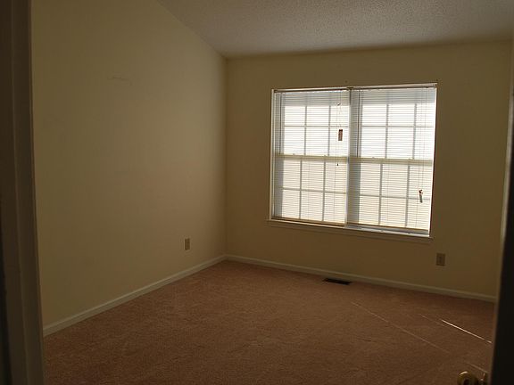 5th image of 12821 Daybreak Cir
