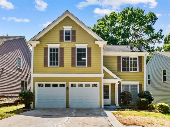 984 Wenham Ln, Lawrenceville, GA 30044