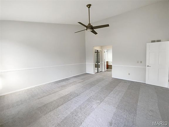 4th image of 15751 Heathercroft Dr