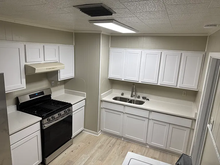 315 Silver St #1 — Photo 3