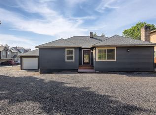 1647 NE Lotus Dr, Bend, OR 97701