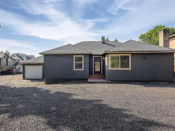 1647 NE Lotus Dr, Bend, OR 97701