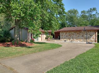 11 Towler Dr, Hampton, VA 23666