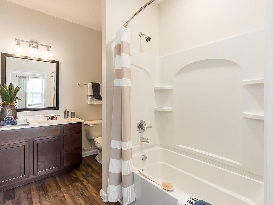 1st image of 1006 Jennifer Leanne Cir