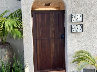 922 N Gardner St, West Hollywood, CA 90046