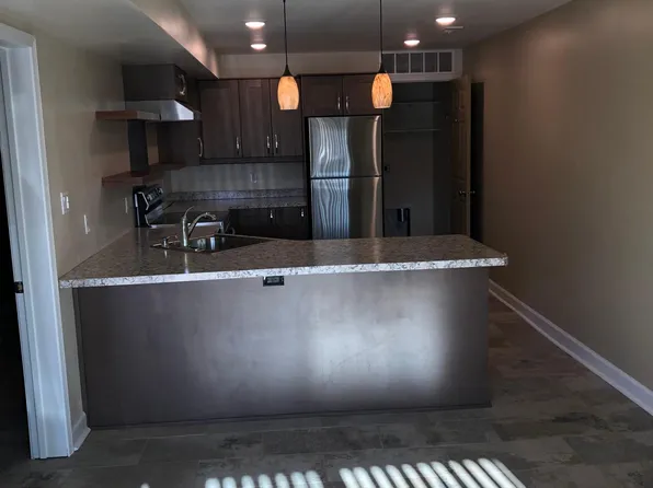 203 E Dunklin St #Ll, Jefferson City, MO 65101