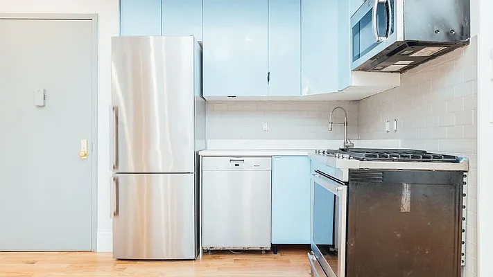 Rented by Nooklyn NYC LLC | media 78