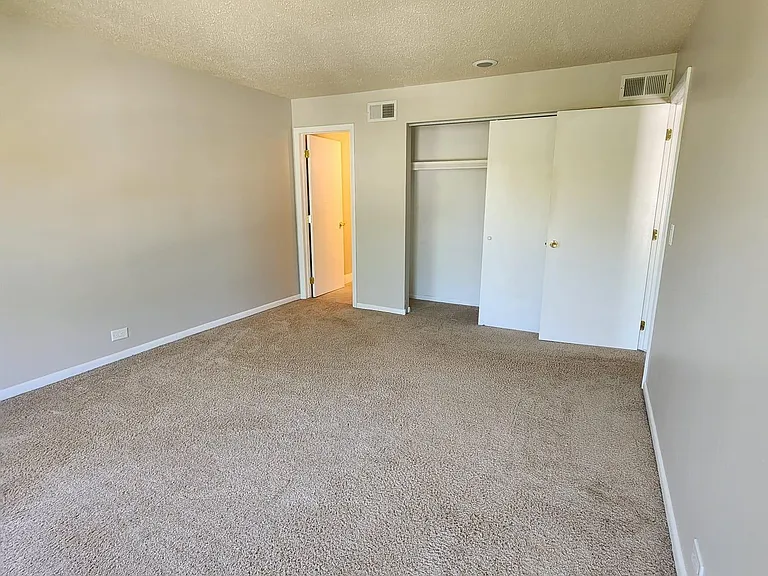 560 Shorely Dr #204 — Photo 23