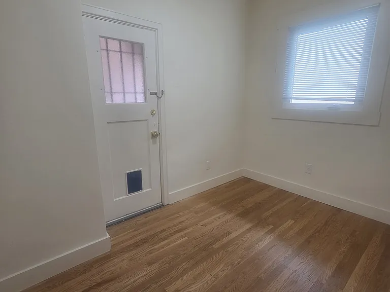 2079-87 Delaware Street — Photo 7
