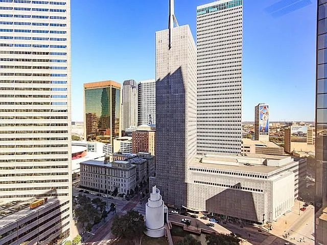 LTV Tower Apartments — Photo 64