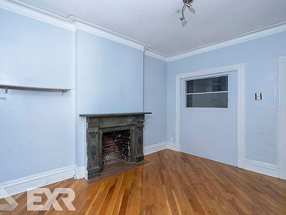 4th image of 88 Clinton Ave APT 2L