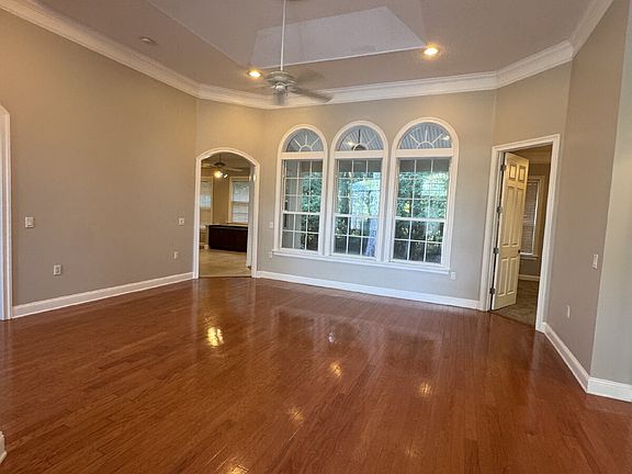 3rd image of 2580 Heather Oaks Ct