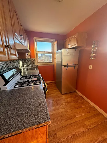 8 Wainwright Ave #2C Photo 1