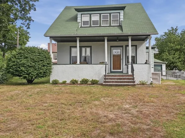 174 Willard St, Lowell, MA 01850