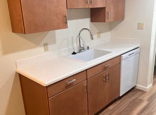 706 F St, Davis, CA 95616