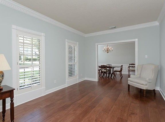 5th image of 5311 Sycamore Villas Dr