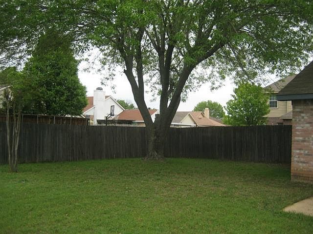 2nd image of 2610 Silver Creek Ct