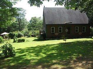 253 Hobbs Rd, Effingham, NH 03882