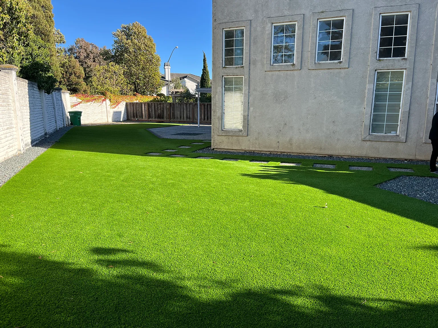 5 bed, 2822 sqft, $5,800 — Photo 3