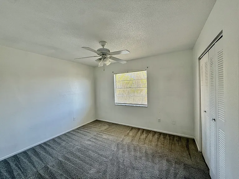 733 Michigan Ct — Photo 8