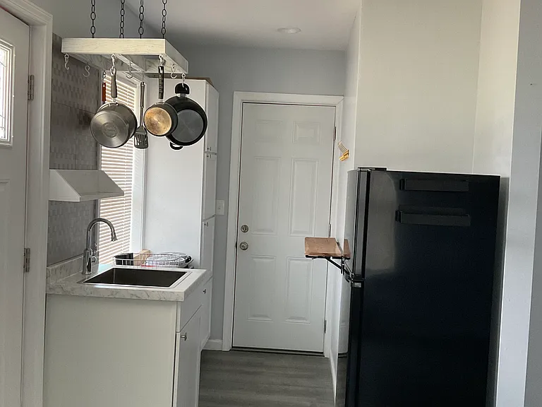 501 Oak Grove Rd #2 — Photo 4