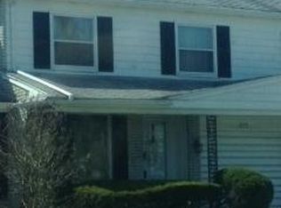 1935 Laurel Oak Dr, Flint, MI 48507