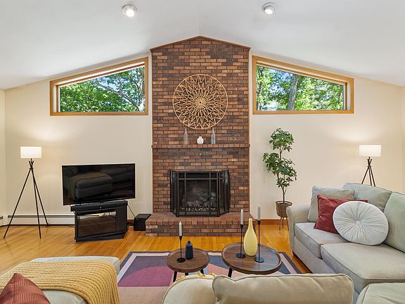 4th image of 6 Weston Street