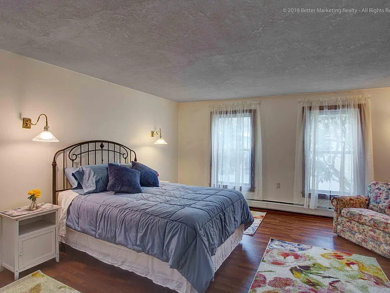 48 Southampton Rd #FRONT — Photo 9