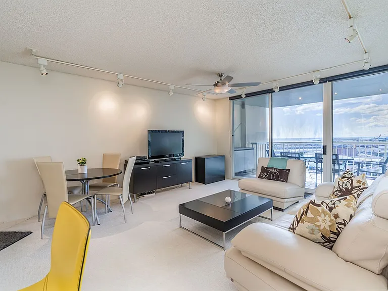 1212 Nuuanu Ave #3012 — Photo 3