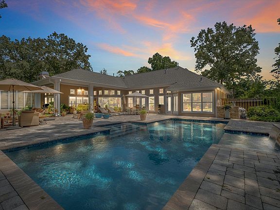 4th image of 9020 Glen Eagle Way
