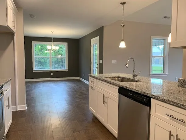 547 Preserve Cir — Photo 5