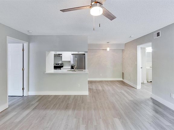 2nd image of 8718 Mallard Reserve Dr