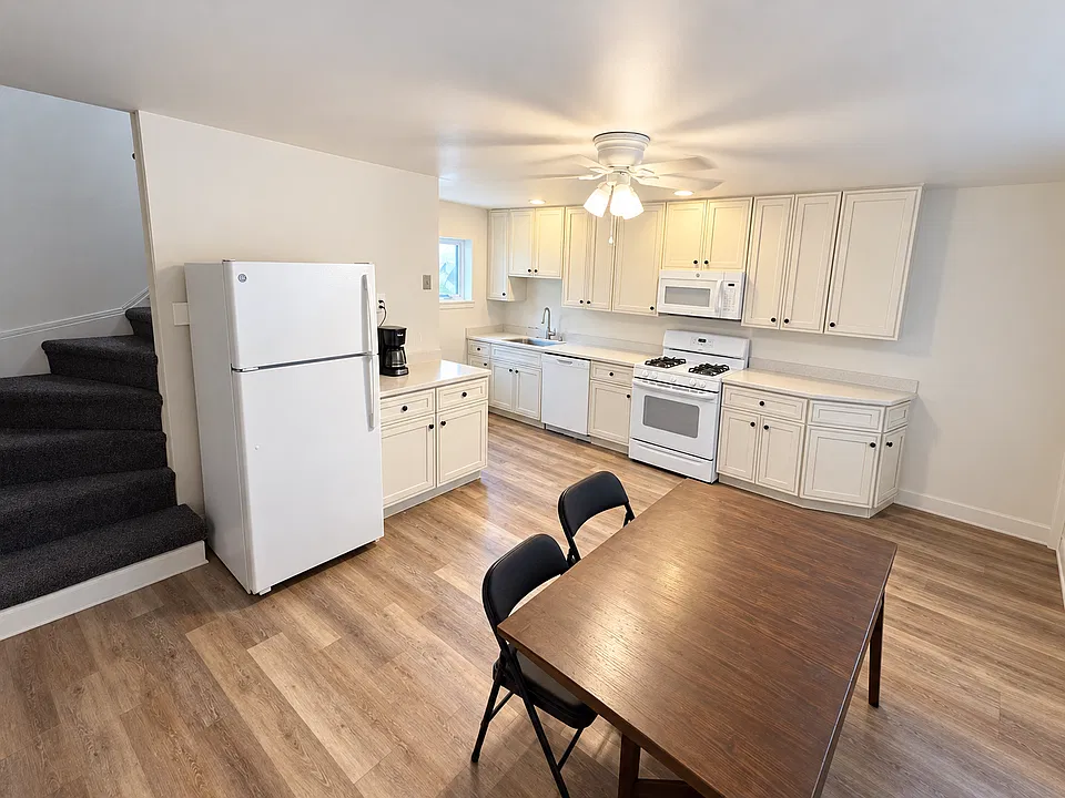 17-18 Boundary St #17