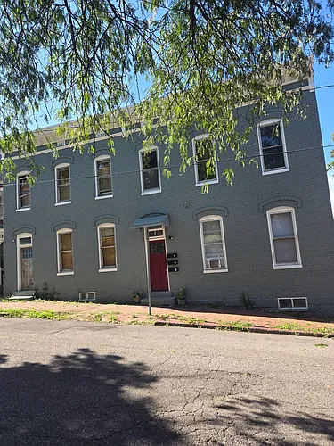 254 Columbia St Photo 1