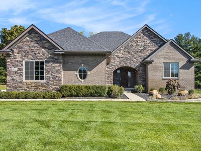1873 White Pine Way, Oxford Township, MI, 48371