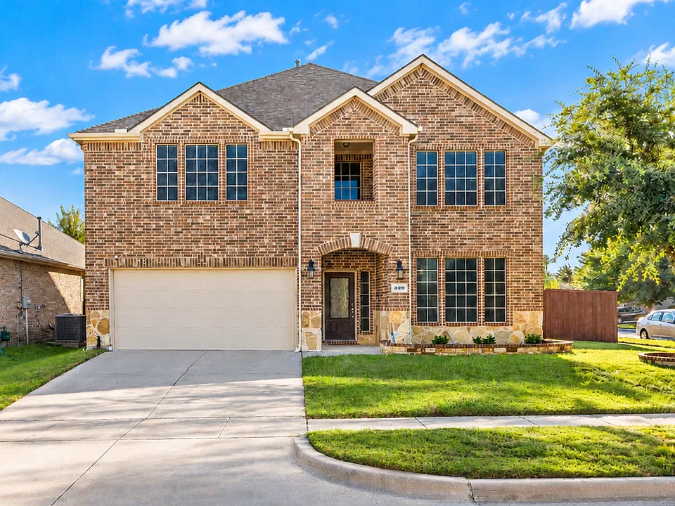 329 Noel Dr