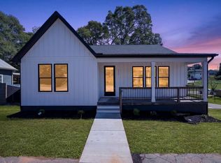 111 Liberty Dr, Easley, SC 29640