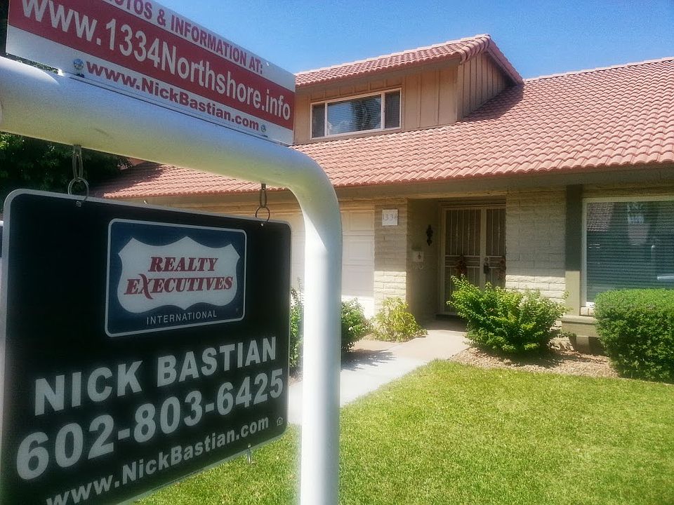1st image of 1334 E Northshore Dr