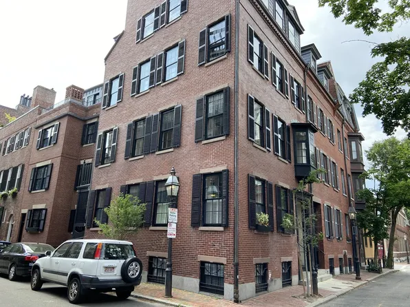 50 River St, Boston, MA 02108