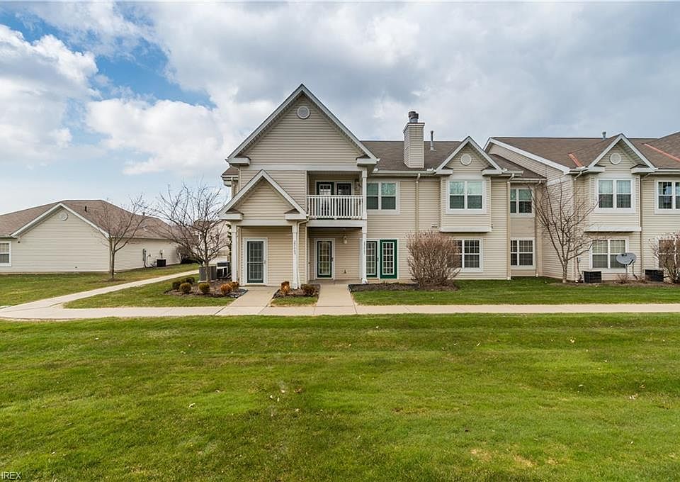 1st image of 22667 Lenox Dr