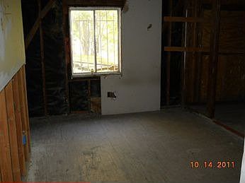 2nd image of 964 Van Pelt Ave