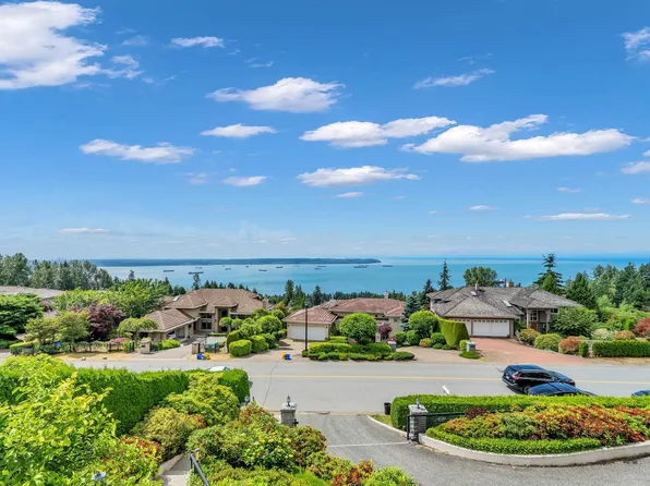 2589 Chairlift Rd, West Vancouver, BC V7S 3E5