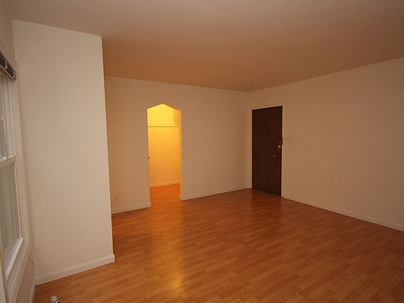 3rd image of 1665 Chestnut St APT 108