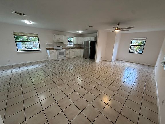 3rd image of 17359 Sapp Pl