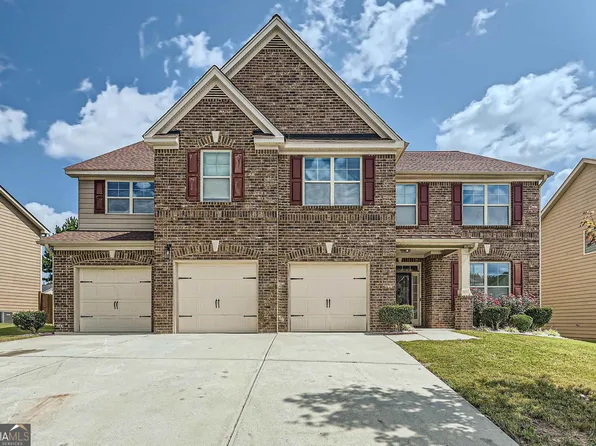 4916 Locherby Dr, Fairburn, GA 30213